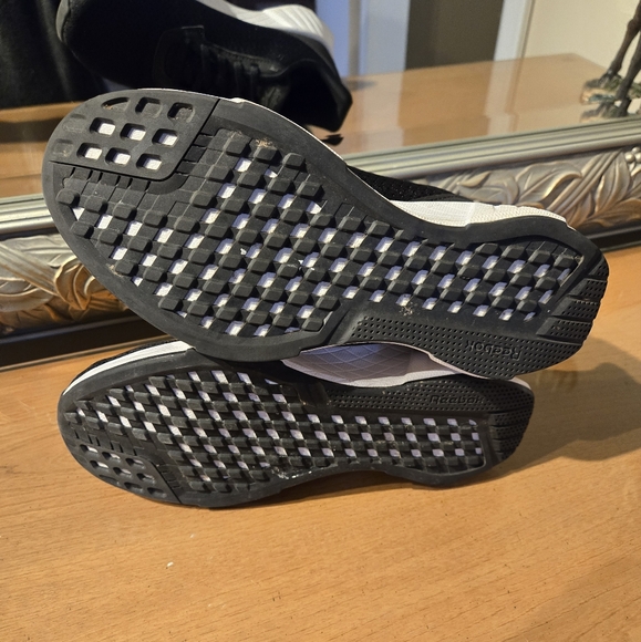Reebok "Fuel Foam" sz. 6 running shoes - Picture 3 of 12